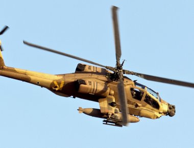 Τι συμβαίνει με τα AH-64 Apache; ΗΠΑ και Ισραήλ καθηλώνουν ελικόπτερα μετά την εμφάνιση ρωγμών
